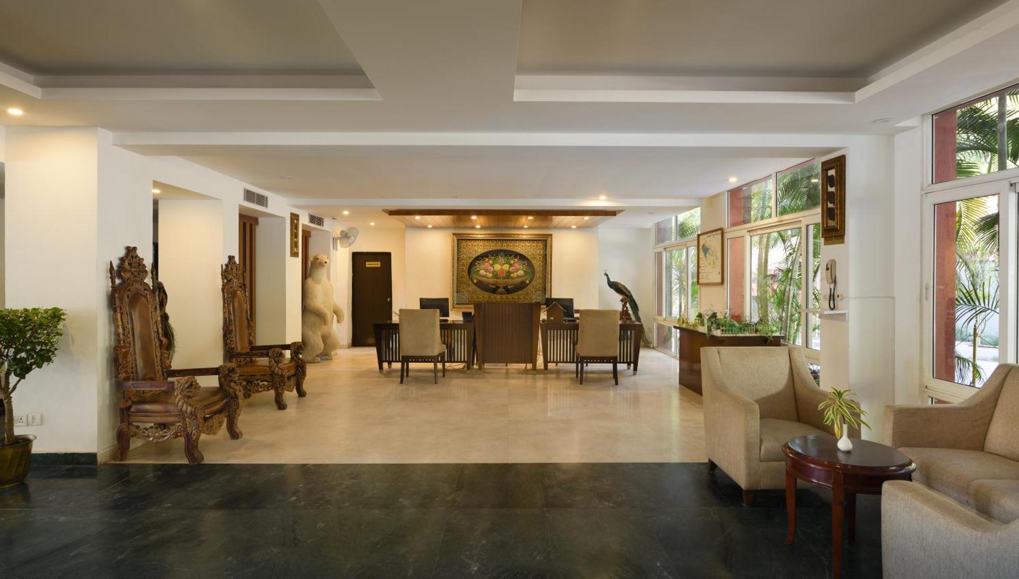 Country Inn Ayodhya - Opposite Airport Buitenkant foto